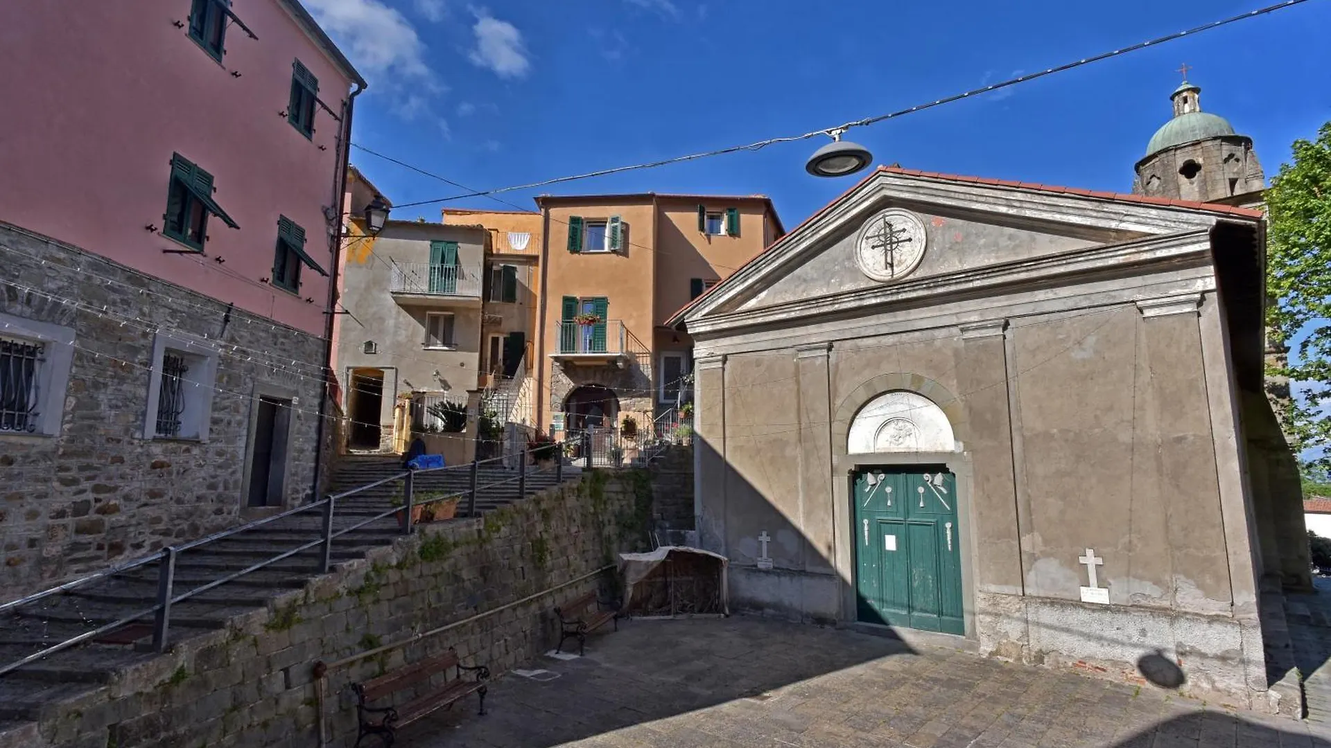 Casa Vacanze Tra I Monti E San Martino Biassa 0*,  Italien